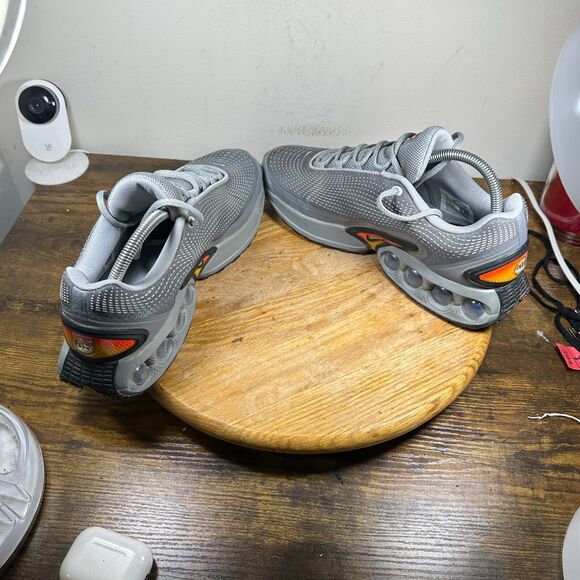 Nike Air Max DN Particle Gray Men\'s Size 9 Shoes Sneakers DV3337-004 main image 7